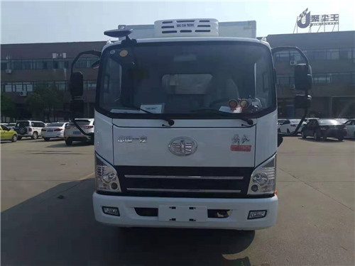 解放虎VN藍(lán)牌廂長4.13米冷藏車，不超重，歡迎訂購