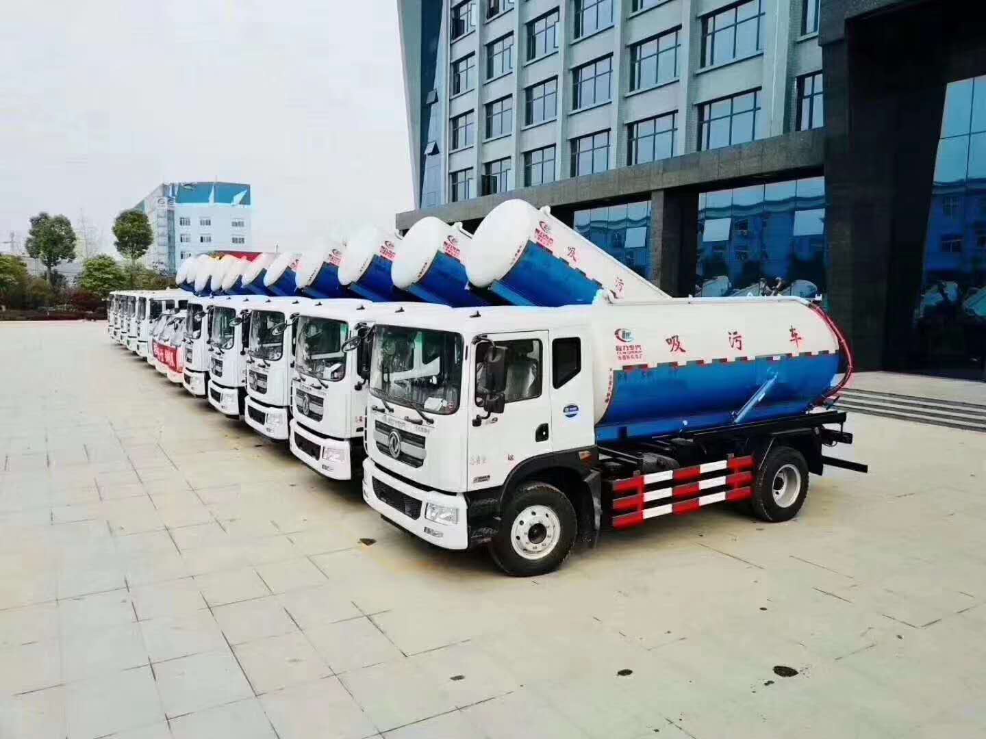 國(guó)六吸污車(chē)、吸糞車(chē)