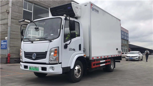 綠牌東風插電式混合動力冷藏車圖片參數介紹，免交購置稅，市內不限行