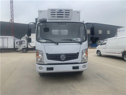 東風(fēng)綠牌插電式混合動力國六冷藏車市區(qū)低速有電時用電，高速或無電時用油，油電混合車輛，市區(qū)不限行