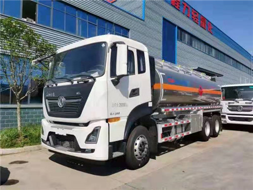 國六東天龍小三軸距鋁合金油罐車現(xiàn)貨危貨，目前程力公告已出