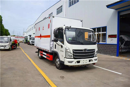 福田時代4.2米危險品廂式現車2臺可出爆破，氣體，液體，腐蝕，雜項
