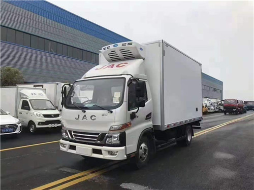 國六江淮駿鈴V5冷藏車，150馬力大馬力發(fā)動機(jī)圖片參數(shù)介紹