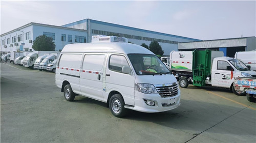 比克新能源純電動冷藏車,極智冷藏、一路領(lǐng)鮮,可上京牌