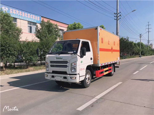國(guó)六江鈴順達(dá)爆破器材運(yùn)輸車(chē)帶雙預(yù)警 唯一1類(lèi)爆破器材藍(lán)牌 環(huán)保燃油齊全可正常辦理營(yíng)運(yùn)證