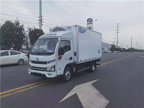 國(guó)六上汽躍進(jìn)福運(yùn)S80柴油版冷藏車(chē)，8月熱銷(xiāo)50臺(tái)