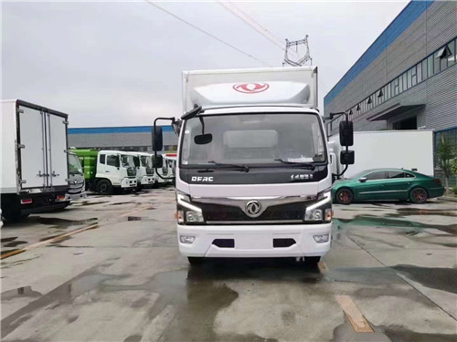 國六東風(fēng)福瑞卡4.1米藍(lán)牌冷藏車，一款最便宜的冷藏車