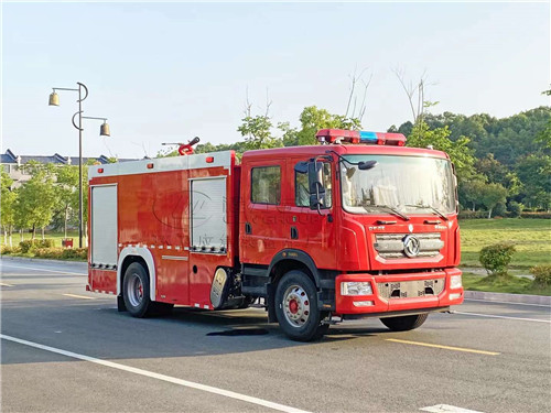 國六東風(fēng)D9六噸水罐消防車、泡沫消防車