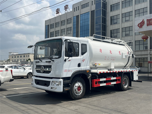 東風(fēng)D9清洗吸污車13方廠家直銷，價(jià)格優(yōu)惠