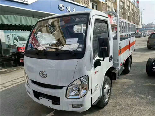 特大好消息 上汽躍進(jìn)國六氣瓶運輸車北京環(huán)保已下發(fā)，可在北京上牌，暢行無阻！ (3).jpg