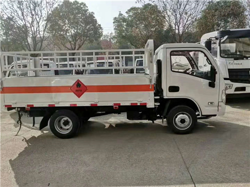 特大好消息 上汽躍進(jìn)國六氣瓶運輸車北京環(huán)保已下發(fā)，可在北京上牌，暢行無阻！ (2).jpg
