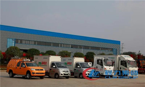 程力新能源醫(yī)用冷鏈專用車和電源搶險(xiǎn)車一車難求。