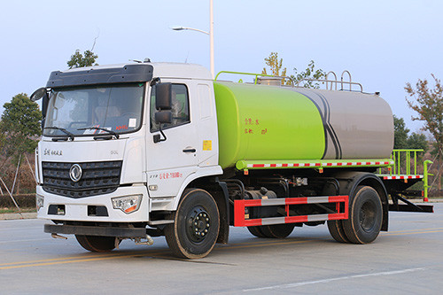 國(guó)六D3L 12噸灑水車(chē) (1).jpg