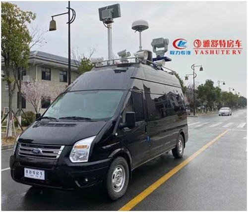 福特新世代前臉融入了福特家族化元素，視覺效果干練流暢。搭載型號(hào)為DURATORQ4D226H的柴油發(fā)動(dòng)機(jī)，最大功率為103KW，車輛采用承載式車身，驅(qū)動(dòng)方式為前置前驅(qū)。