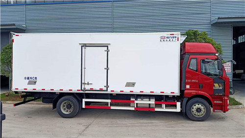 國六解放J6L精英版7.5米冷藏車，10噸國六冷藏車