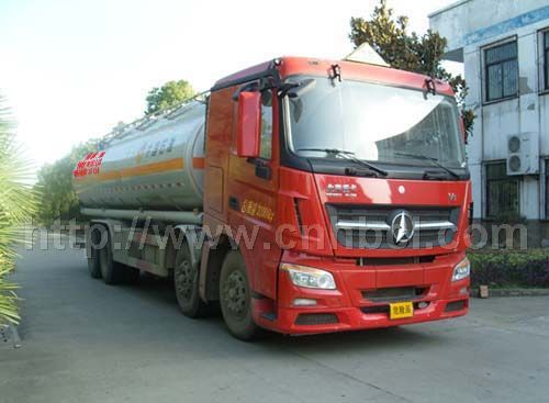 國(guó)四新款V3前四后八加油車(chē)